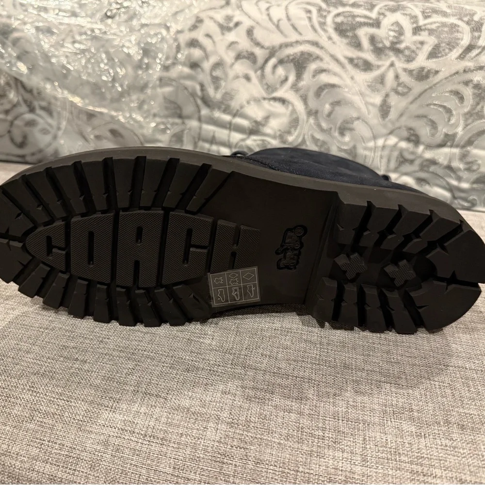 Coach Desert Boots, a chukka-style ankle boot crafted from suede 9 NWT
